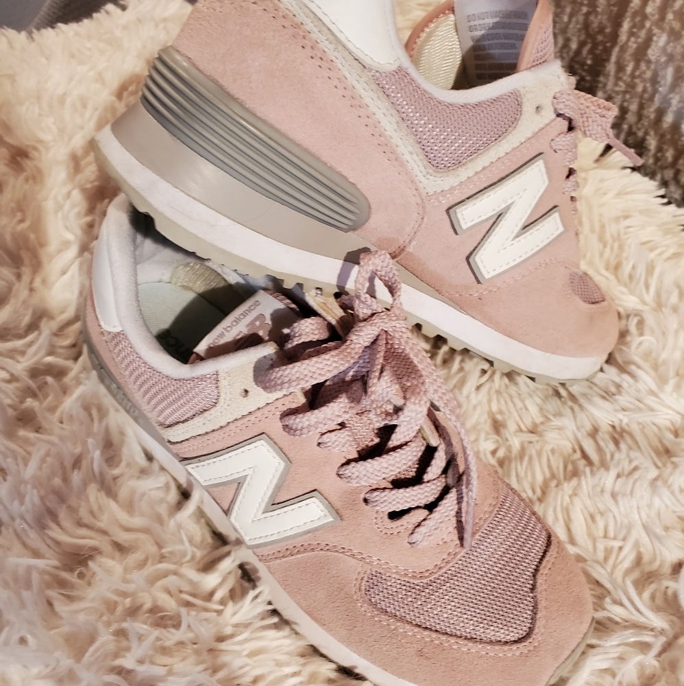 Rose New Balance